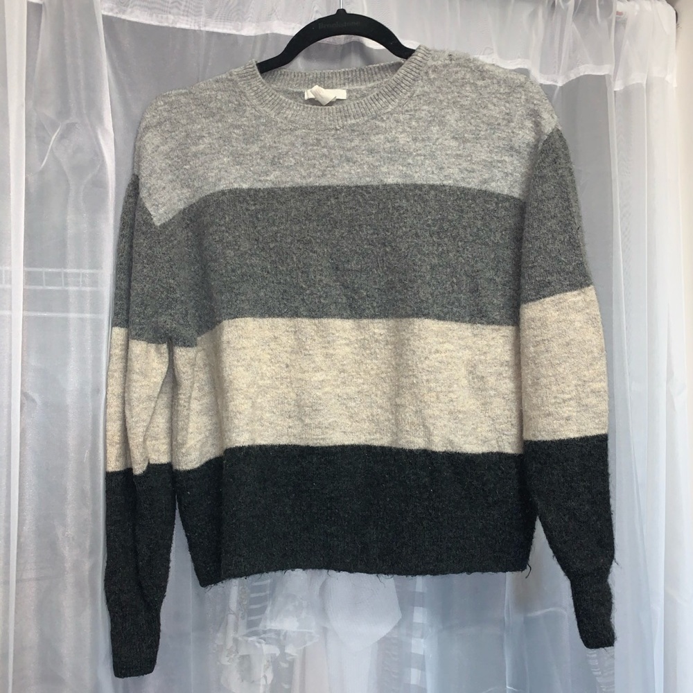 H&M sweater!!